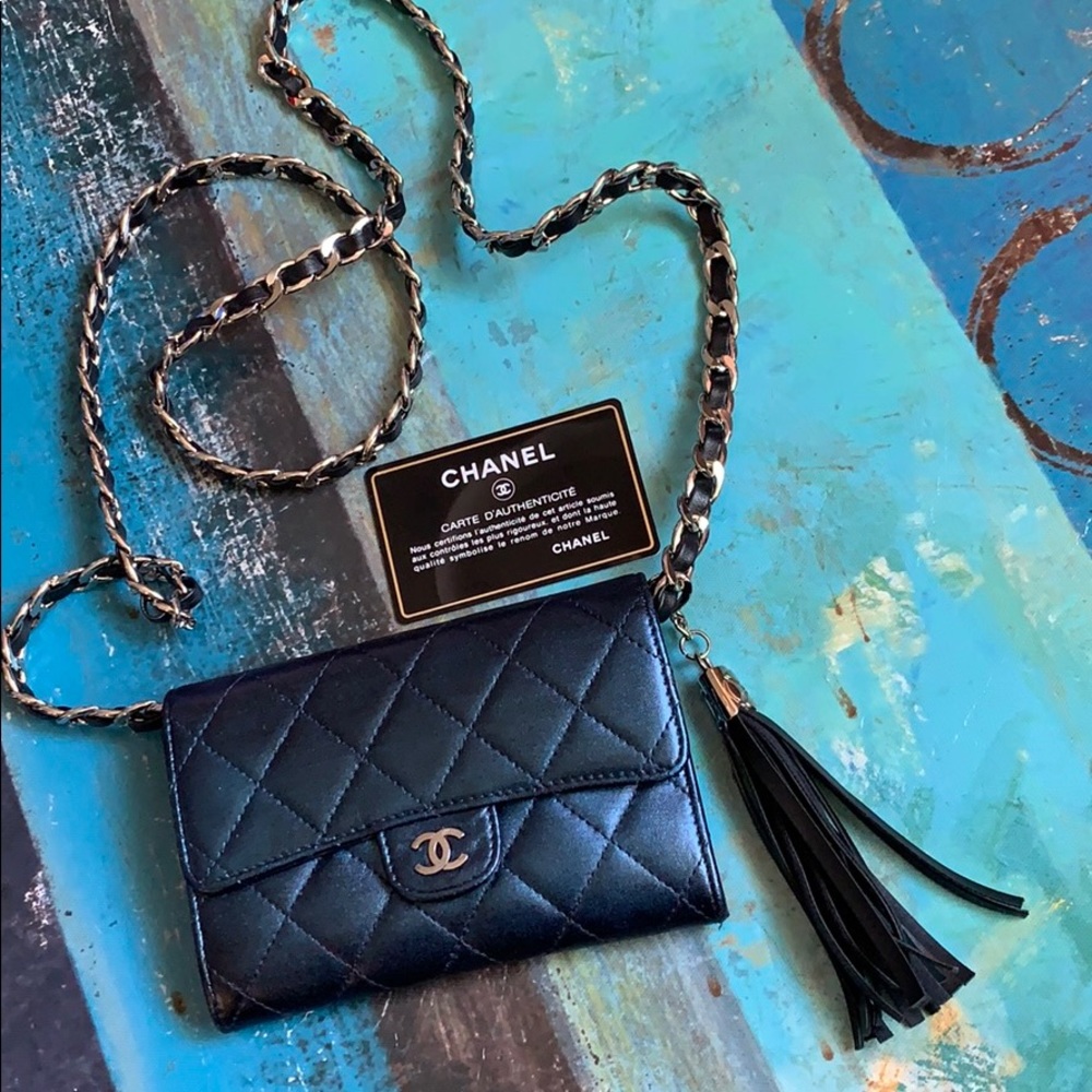 Chanel wallet
